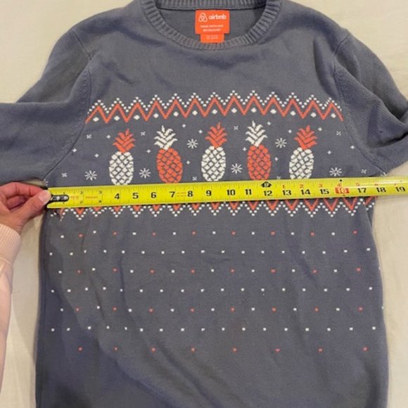 Holiday Pineapple Pullover Sweater - Size Small - Unisex - Picture 7 of 8